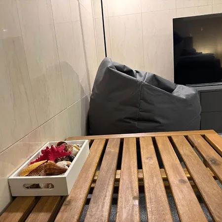 Majda Elegant With Prime Location And Parking Apartment *