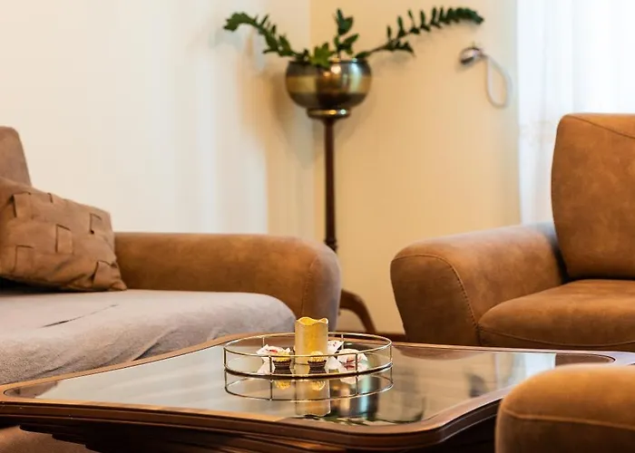 Appartement Majda Elegant With Prime Location And Parking *