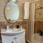 Apartmán Majda Elegant With Prime Location And Parking