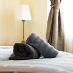 Majda Elegant With Prime Location And Parking *