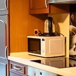 Majda Elegant With Prime Location And Parking Apartmán *