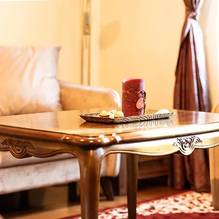Majda Elegant With Prime Location And Parking