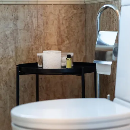 Majda Elegant With Prime Location And Parking Любляна