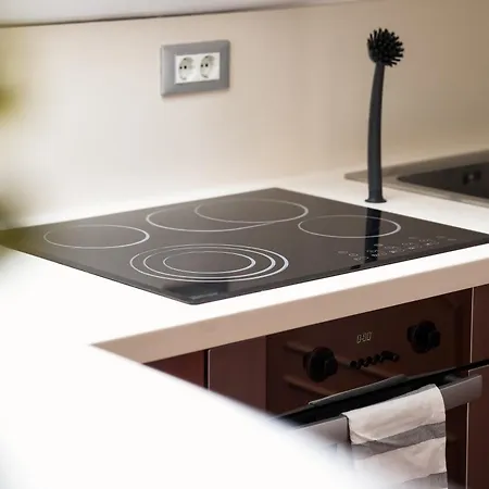Majda Elegant With Prime Location And Parking 류블랴나