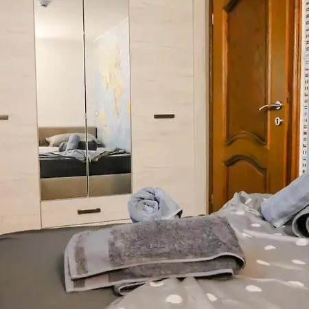 Majda Elegant With Prime Location And Parking Apartman *