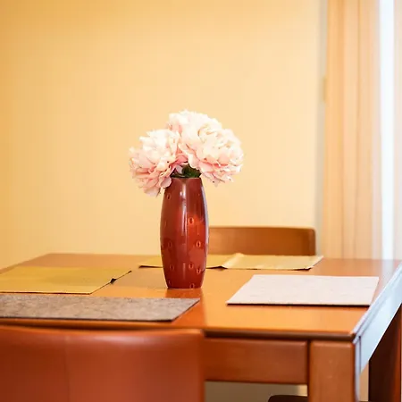 Apartman Majda Elegant With Prime Location And Parking