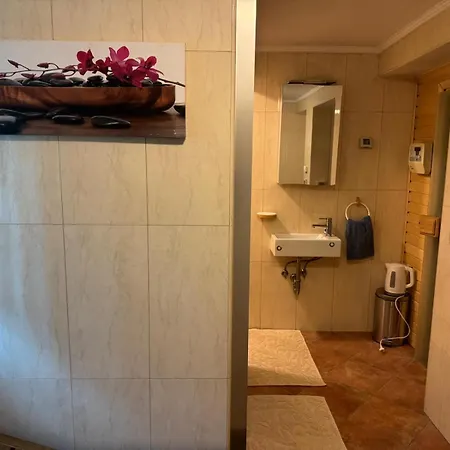 Διαμέρισμα Majda Elegant With Prime Location And Parking