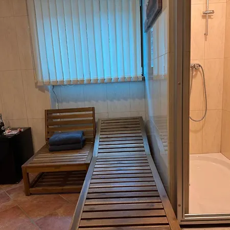 Apartman Majda Elegant With Prime Location And Parking *