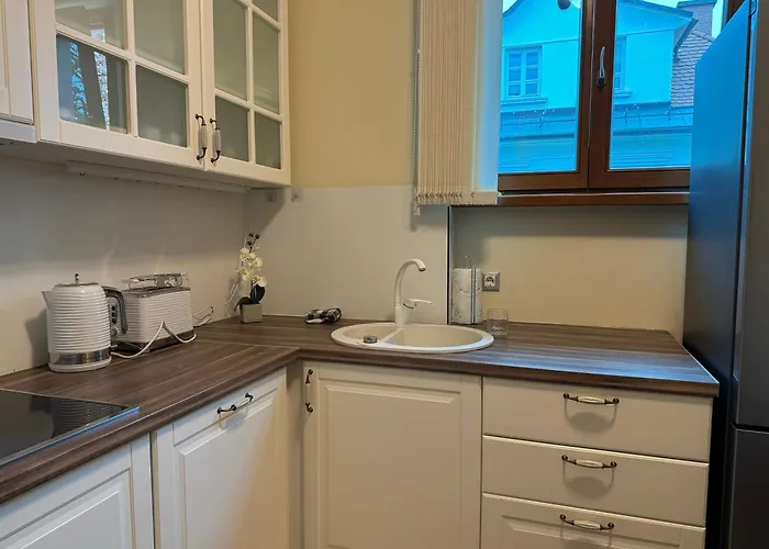 Majda Elegant With Prime Location And Parking Lejlighed *