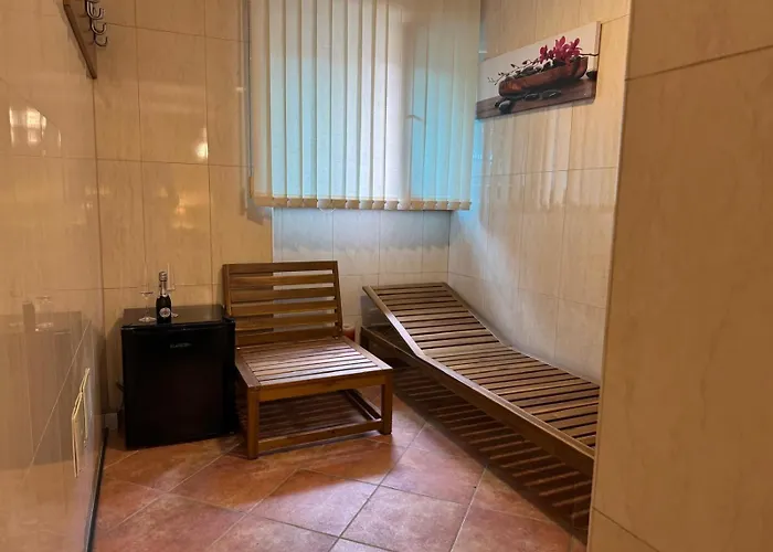 Apartment Majda Elegant With Prime Location And Parking Ljubljana