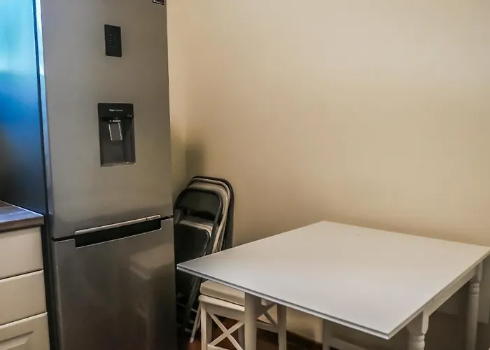 Majda Elegant With Prime Location And Parking Apartman *