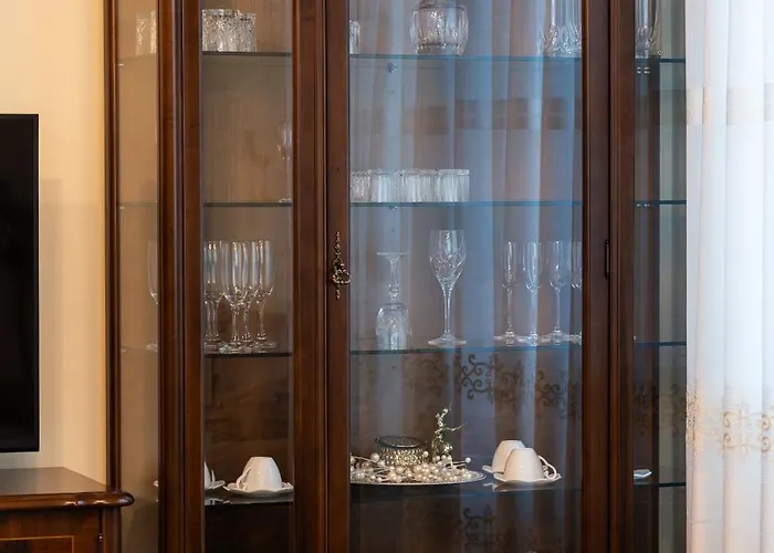 Majda Elegant With Prime Location And Parking * Ljubljana